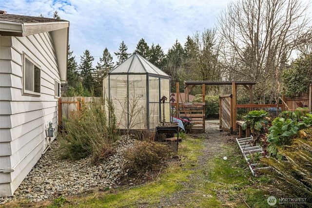 1959 Orchard Drive NW, Olympia, WA 98502