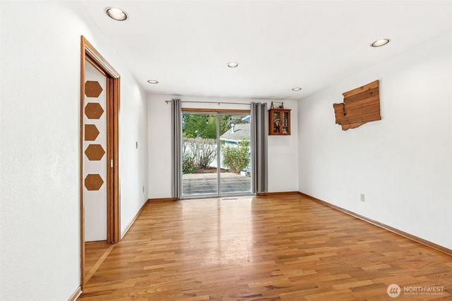 1959 Orchard Drive NW, Olympia, WA 98502