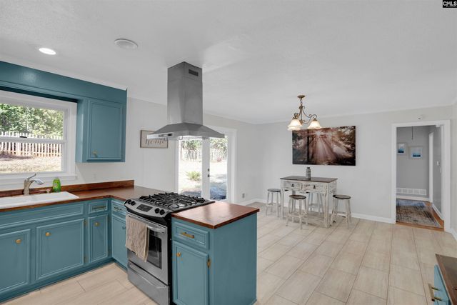 131 Laurel Drive, Lexington, SC 29072