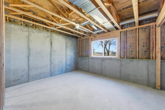 5419 S Meadowview Ct, Wichita, KS 67216