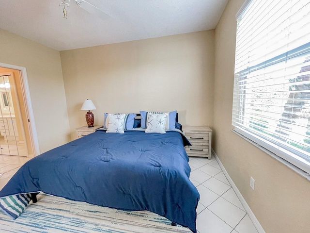1802 AUBURN LAKES CIRCLE 3, Venice, FL 34292