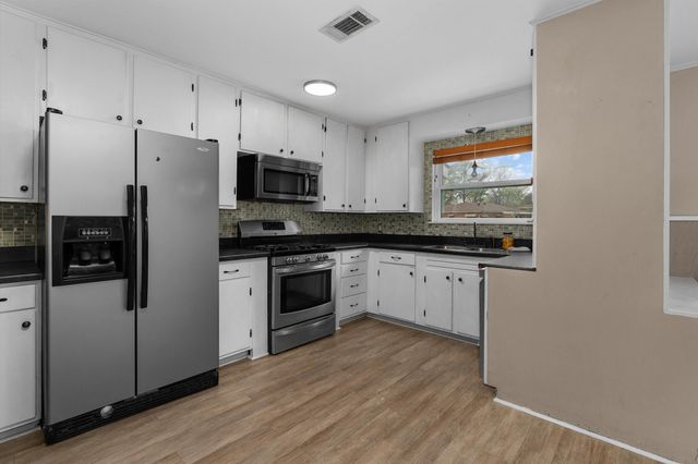 1202 Tulane Ave, Longview, TX 75601