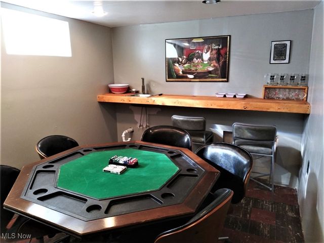 9304 Torrance Avenue, Brooklyn, OH 44144