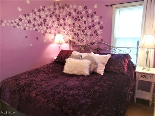 9304 Torrance Avenue, Brooklyn, OH 44144