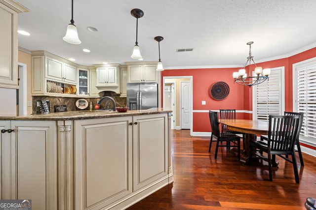 55 Ashland Grove Court, Sharpsburg, GA 30277