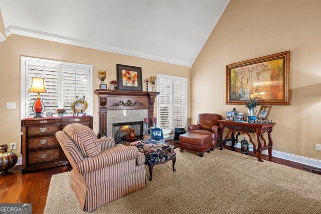 55 Ashland Grove Court, Sharpsburg, GA 30277