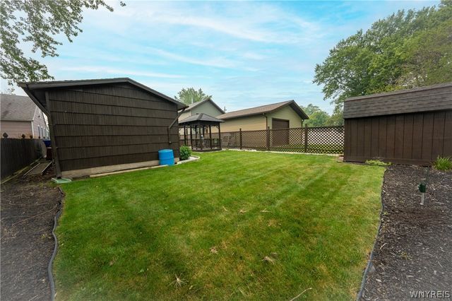 294 North Avenue, West Seneca, NY 14224