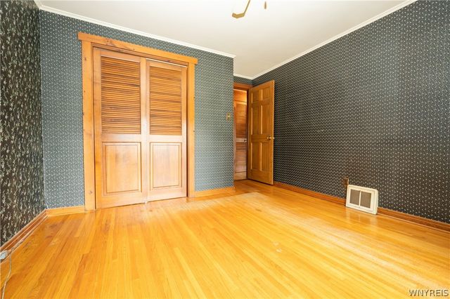 294 North Avenue, West Seneca, NY 14224