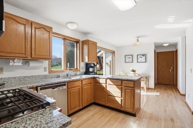 3609 Ice Age Drive, Madison, WI 53719