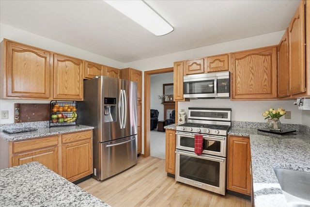 3609 Ice Age Drive, Madison, WI 53719