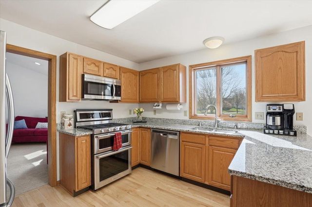 3609 Ice Age Drive, Madison, WI 53719
