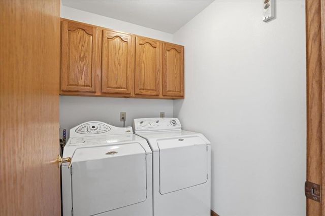 3609 Ice Age Drive, Madison, WI 53719