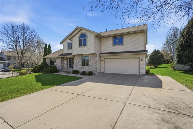 3609 Ice Age Drive, Madison, WI 53719