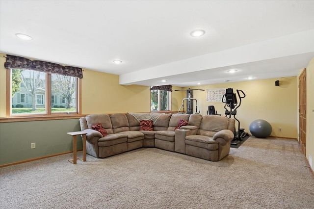 3609 Ice Age Drive, Madison, WI 53719