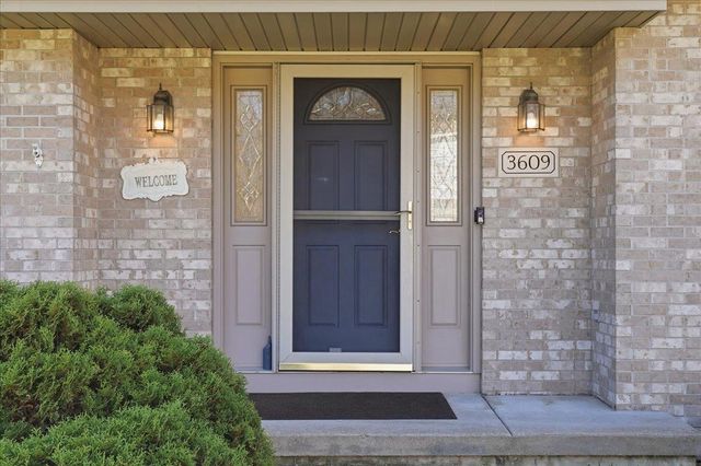 3609 Ice Age Drive, Madison, WI 53719