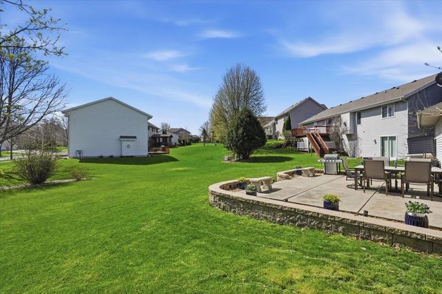 3609 Ice Age Drive, Madison, WI 53719