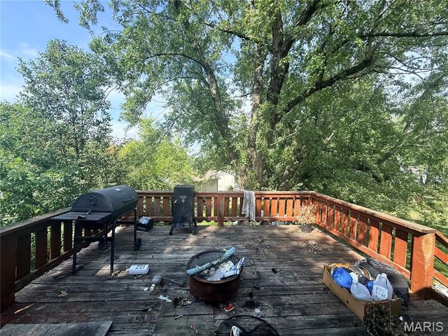 5429 Nantucket Court, High Ridge, MO 63049