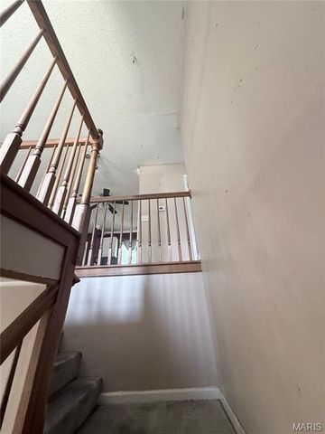 5429 Nantucket Court, High Ridge, MO 63049