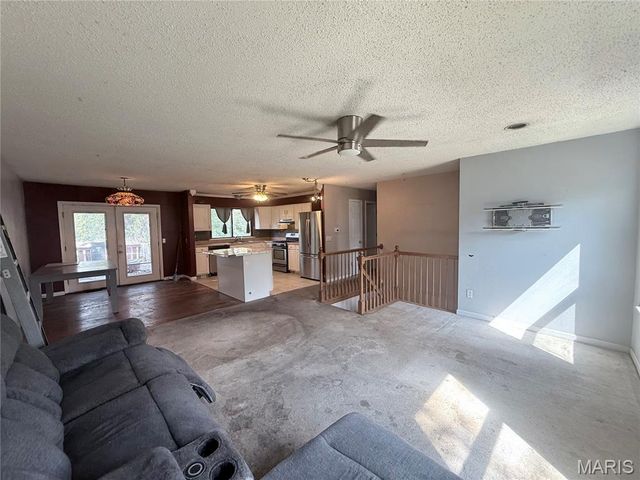 5429 Nantucket Court, High Ridge, MO 63049