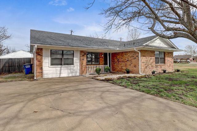 324 Allenwood Drive, Princeton, TX 75407