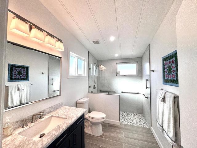 33 Sailfish Court, Half Moon Bay, CA 94019