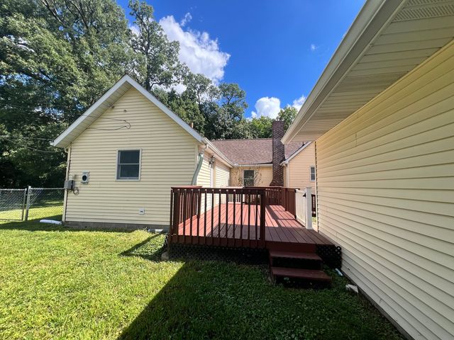 3223 53rd Street B, Moline, IL 61265