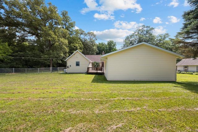 3223 53rd Street B, Moline, IL 61265