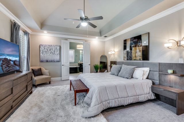 647 Fountainview Drive, Irving, TX 75039