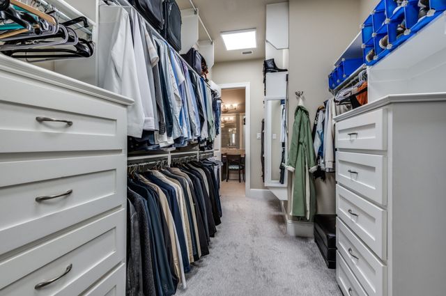 647 Fountainview Drive, Irving, TX 75039