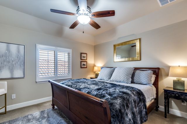 647 Fountainview Drive, Irving, TX 75039