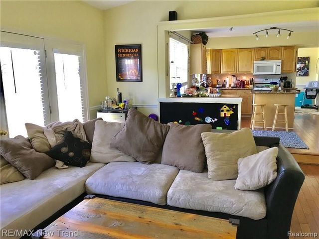 2790 Green Valley Drive, Ann Arbor, MI 48103