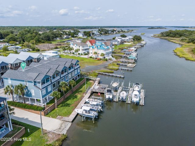 302 Vesta Court, Surf City, NC 28445