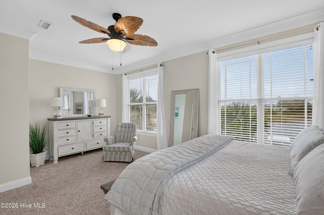 302 Vesta Court, Surf City, NC 28445
