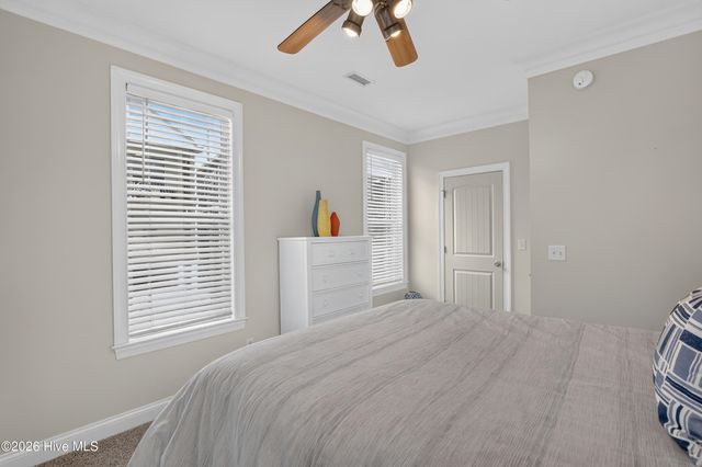 302 Vesta Court, Surf City, NC 28445