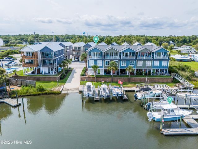 302 Vesta Court, Surf City, NC 28445