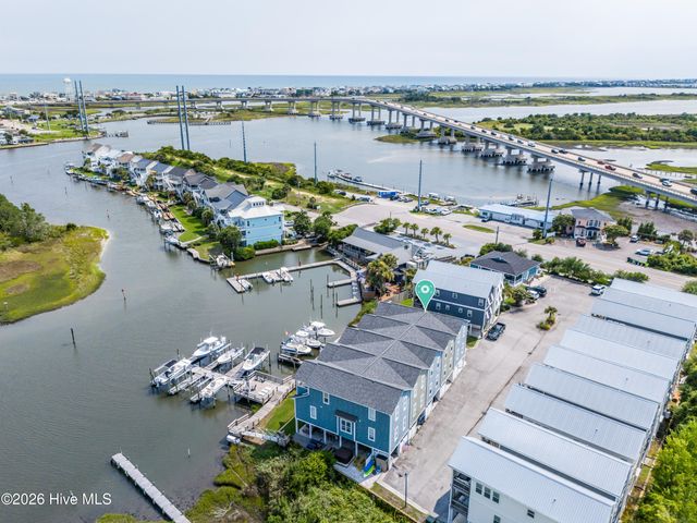 302 Vesta Court, Surf City, NC 28445