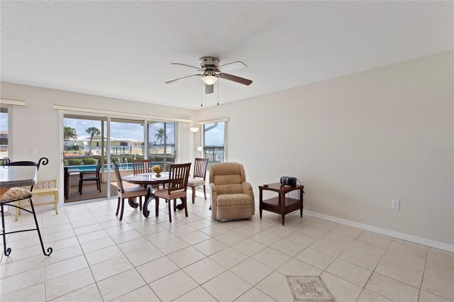 4964 SOUTH SHORE DRIVE, New Port Richey, FL 34652