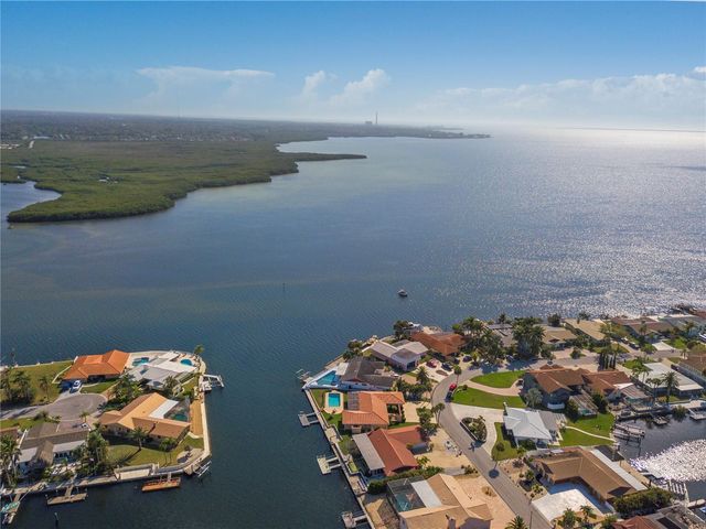 4964 SOUTH SHORE DRIVE, New Port Richey, FL 34652