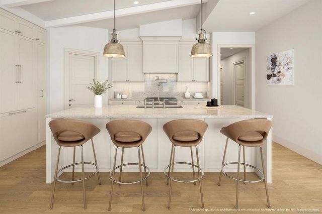 747 Orange Ave 304, Coronado, CA 92118