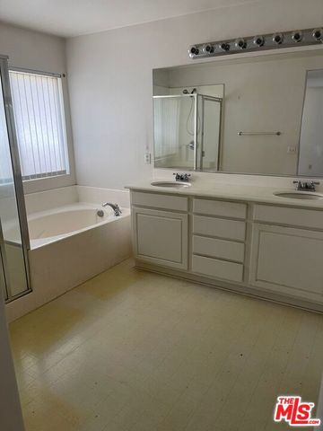 1410 Avila Drive, Perris, CA 92571