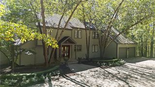 956 Blackburn Road, Sewickley Heights, PA 15143