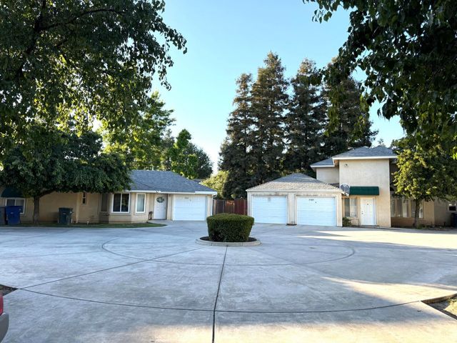 7127 N Antioch Avenue, Fresno, CA 93722