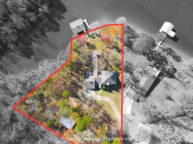 1755 CR 2330, Pittsburg, TX 75686