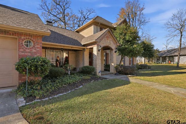 1755 CR 2330, Pittsburg, TX 75686