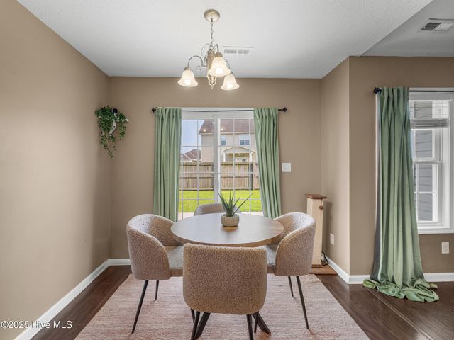 206 Riverstone Court, Jacksonville, NC 28546