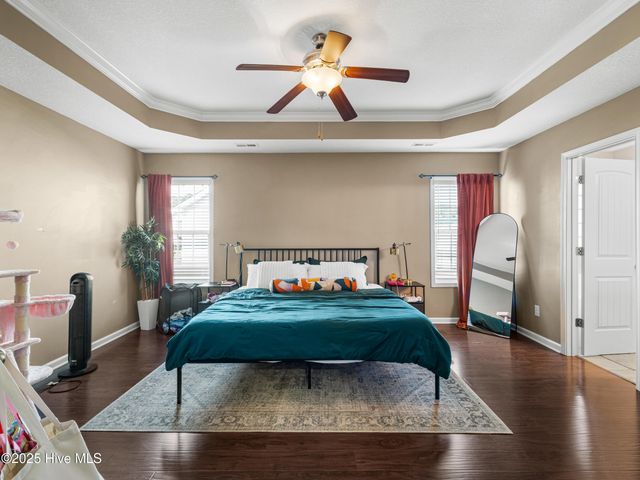 206 Riverstone Court, Jacksonville, NC 28546