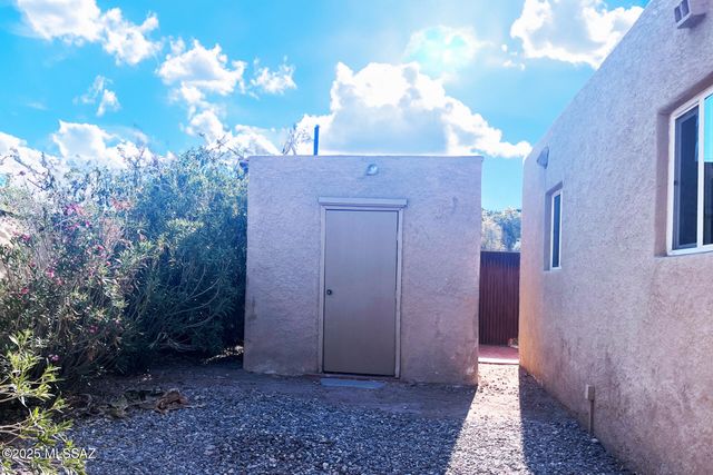 1130 E Spring Street, Tucson, AZ 85719