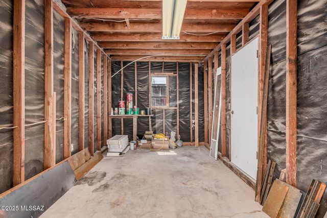 1130 E Spring Street, Tucson, AZ 85719