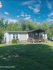 163 Wooldridge Lane, Jellico, TN 37762
