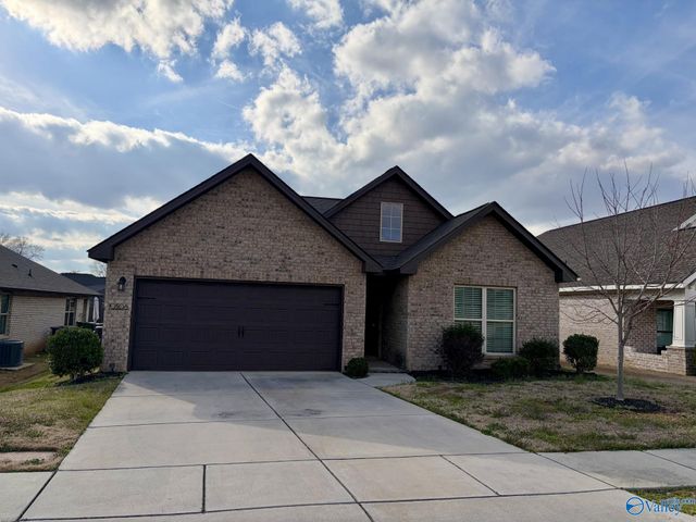 10308 Drymen Street SW, Huntsville, AL 35803